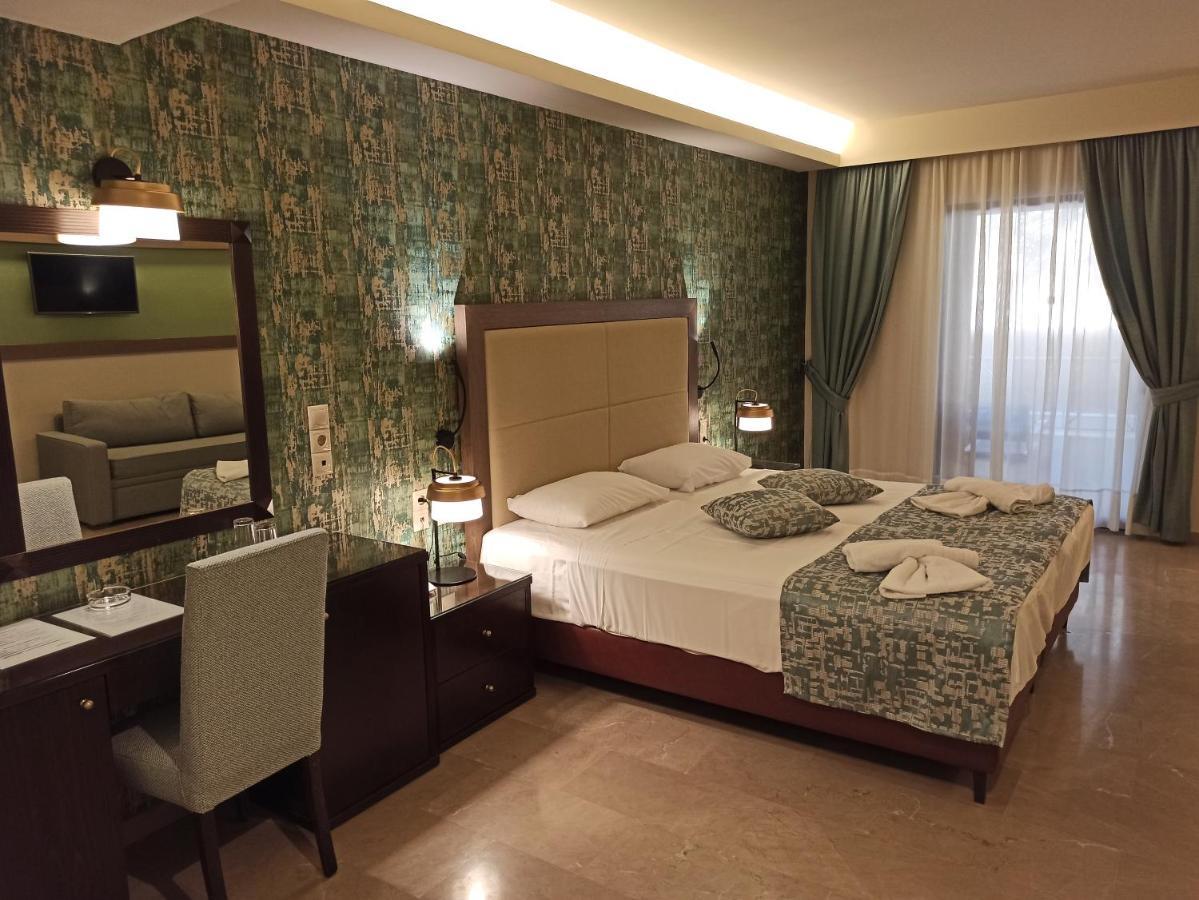 Superior Quadruple Room with Mountain View