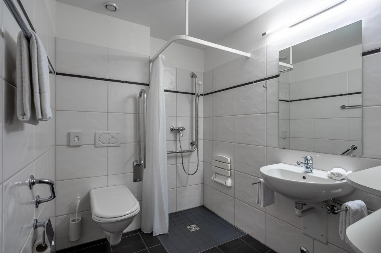 Classic Double Room with Balcony,1023152428:JPEG