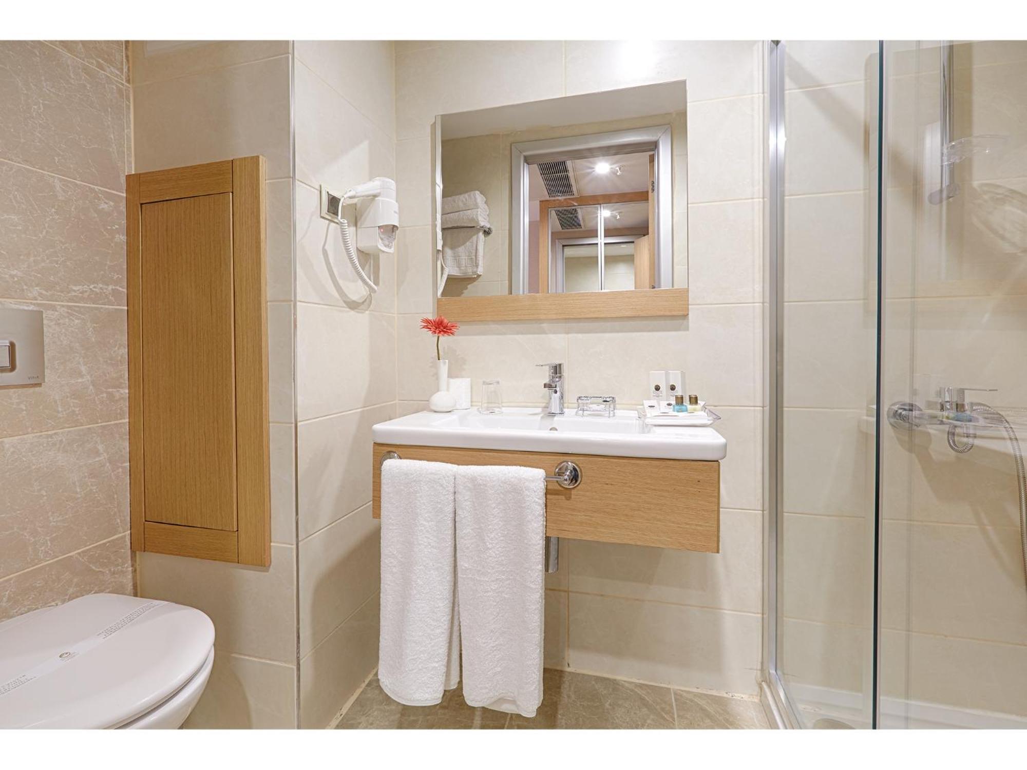 Comfort Twin Room