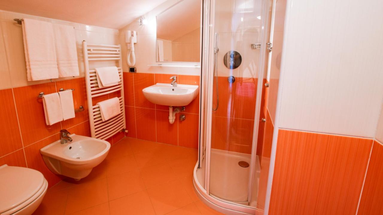 Classic Double or Twin Room