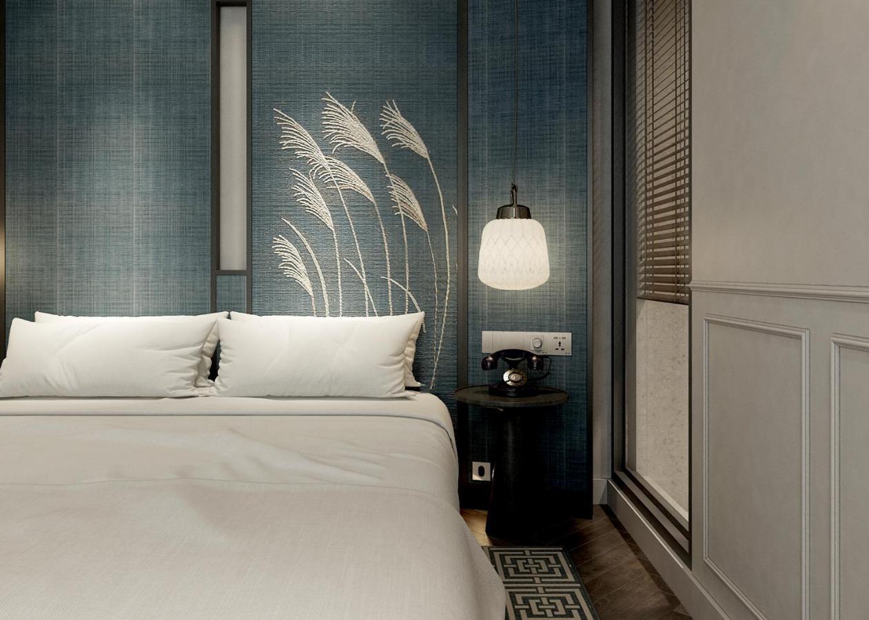 Junior Suite with Balcony