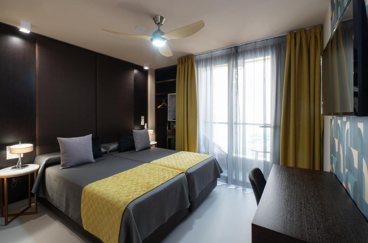 Chambre Double ou Lits Jumeaux avec Balcon