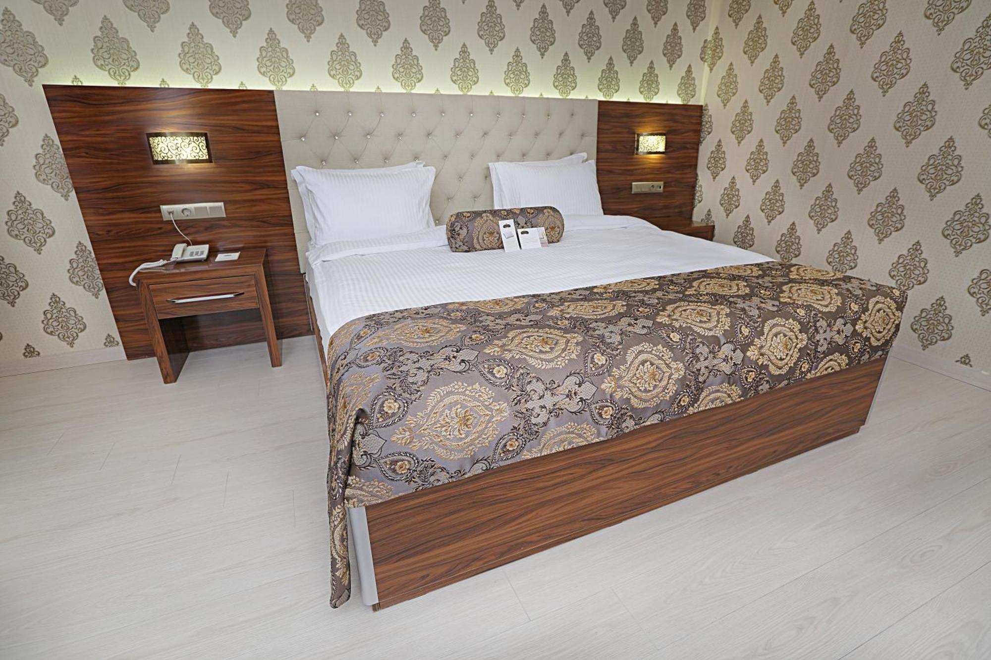 Deluxe Suite,1280104486:JPEG