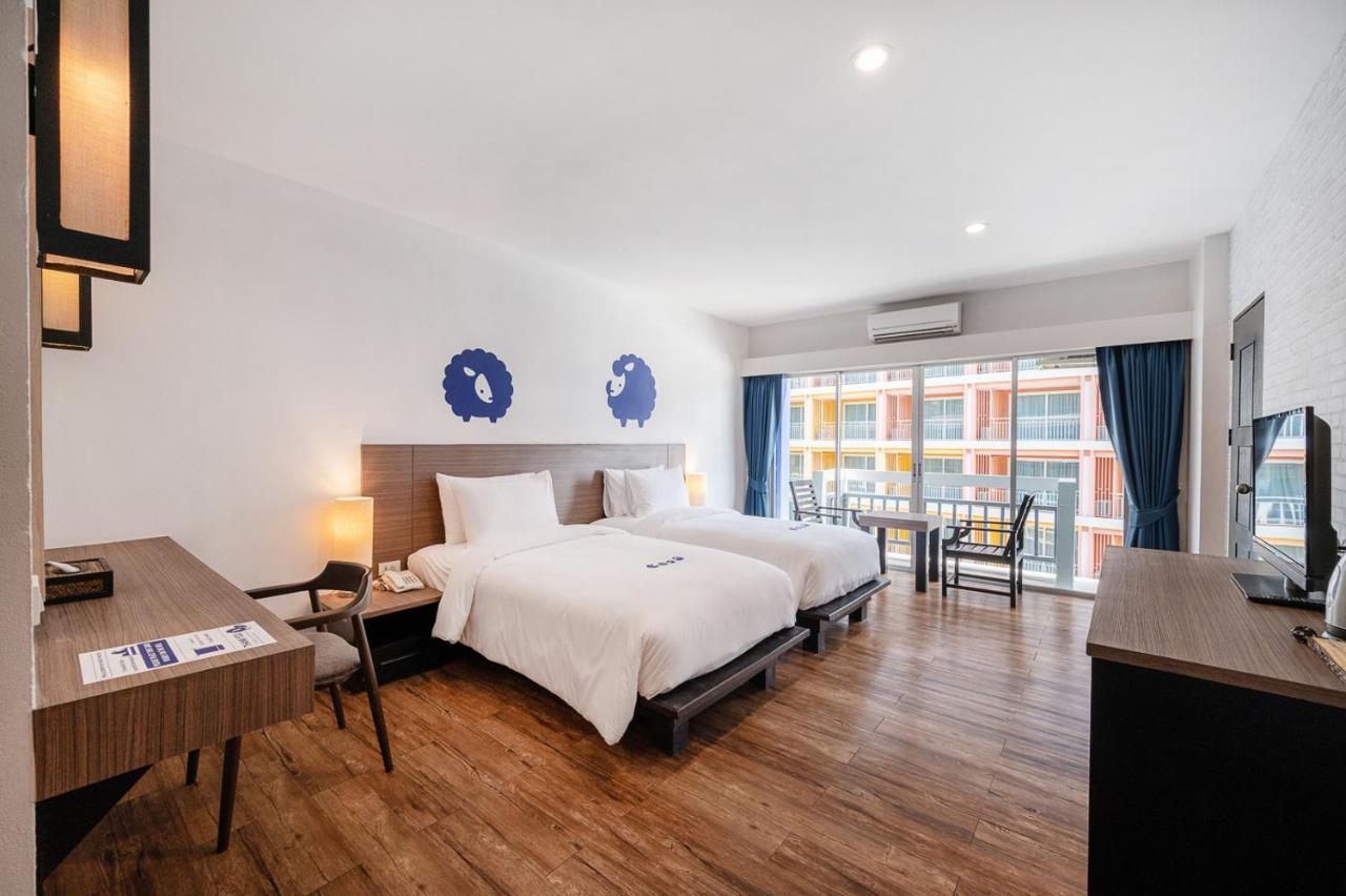 Superior Twin Room