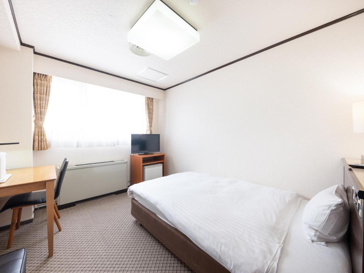 Single Room - Non-Smoking
