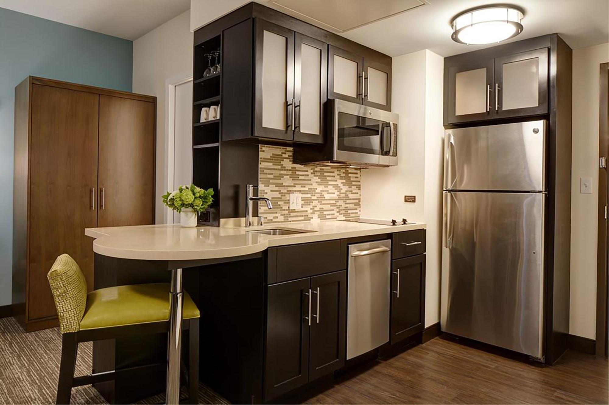King Studio Suite