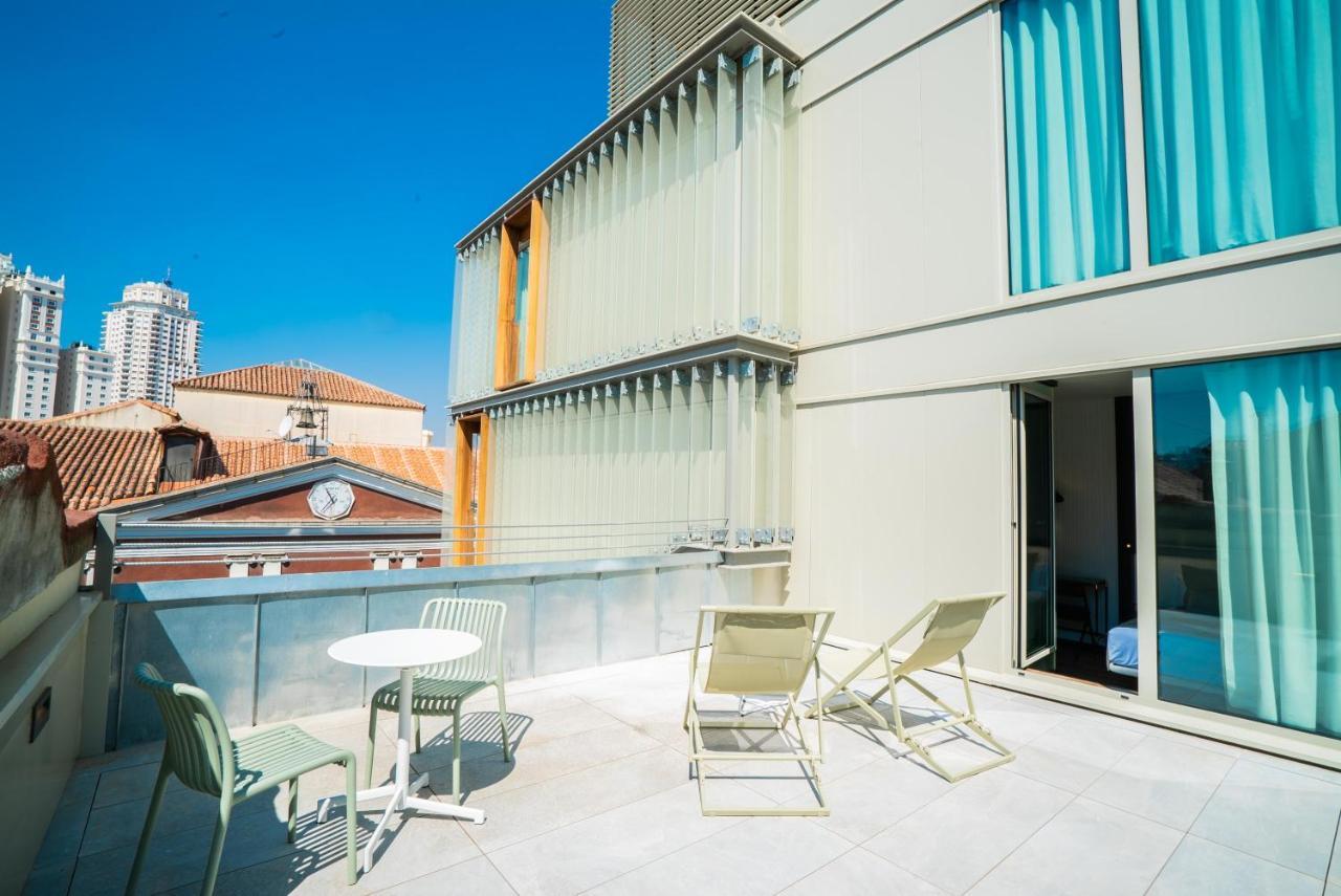 Superior Zimmer Akeah mit Terrasse