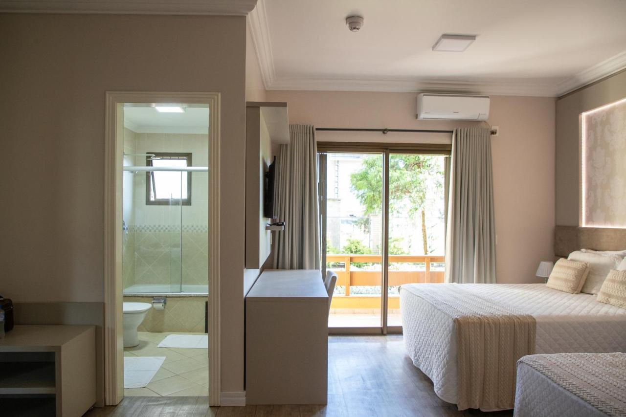 Suite com Banheira de Hidromassagem