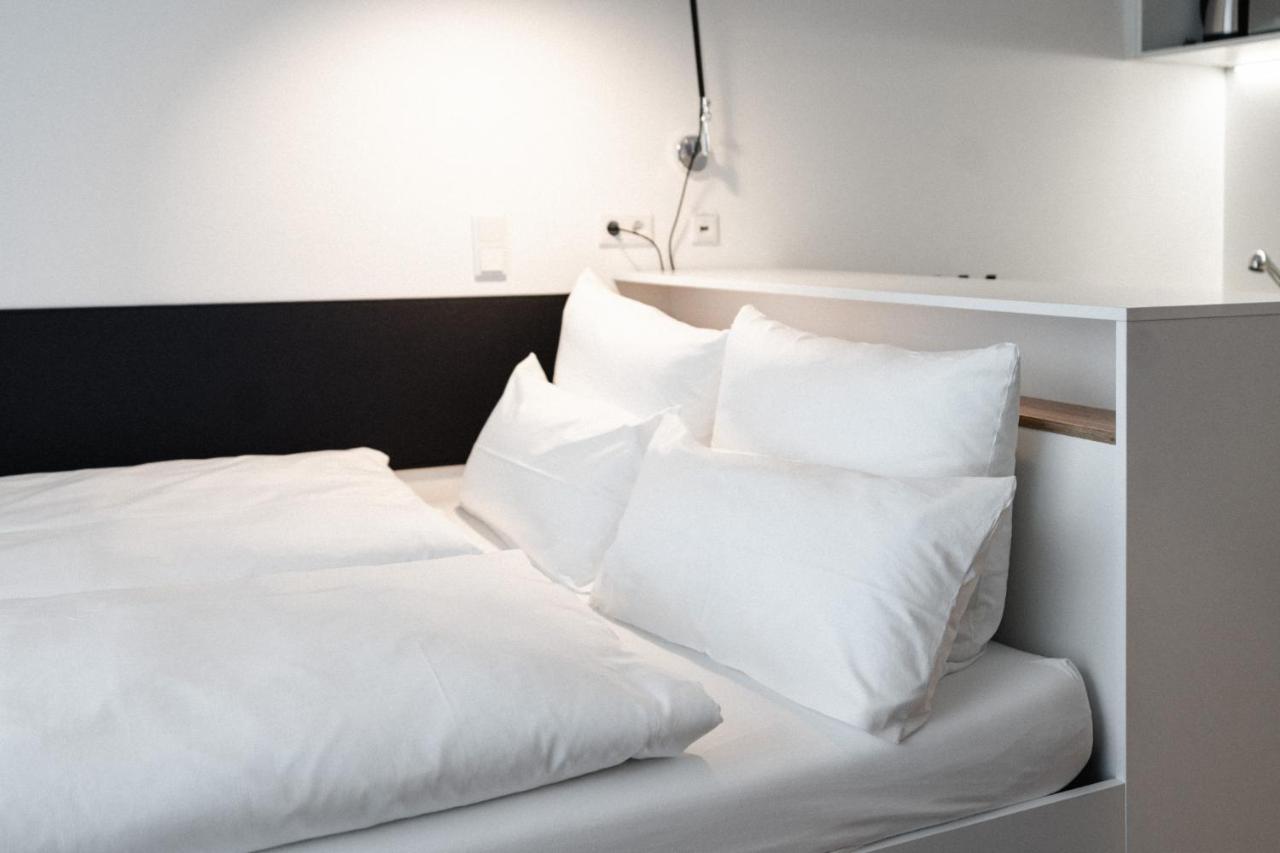 Single Room,1308424831:JPEG