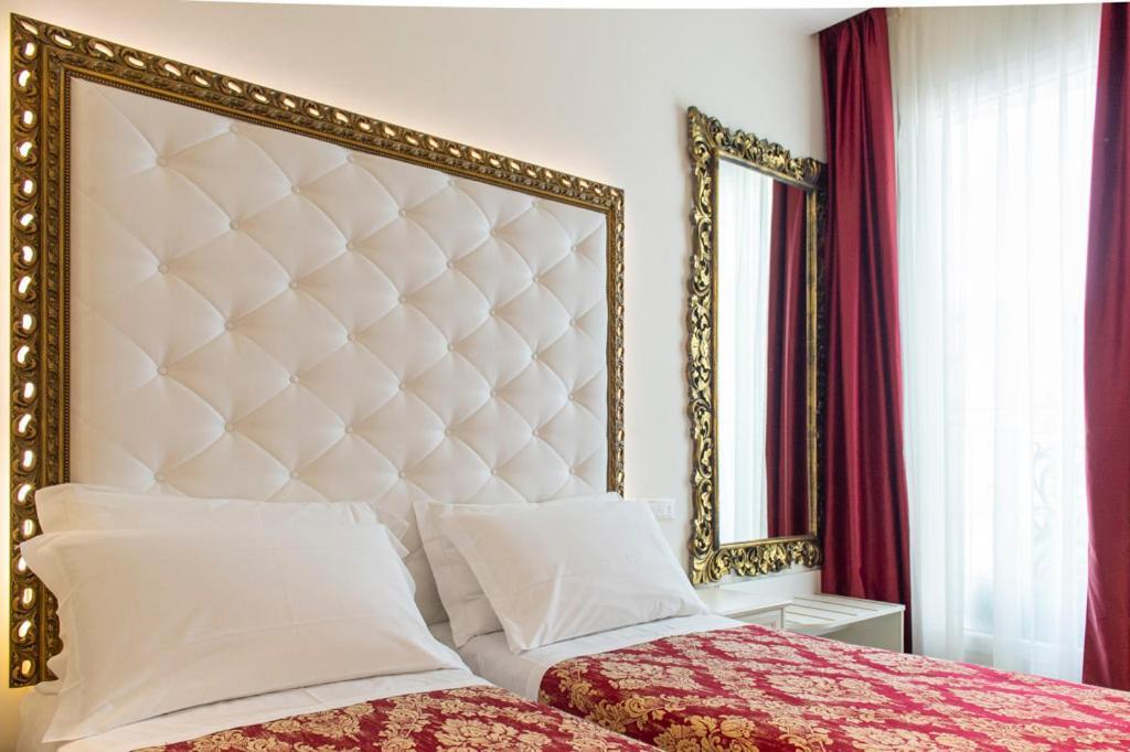 Superior Double Room with Sea View