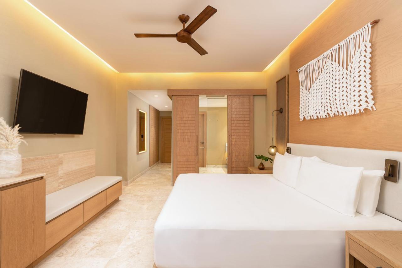 Suite Júnior King com Vista Tropical