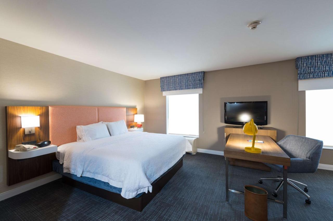 King Studio Suite with Sofa Bed - Non-Smoking,1498949086:JPEG