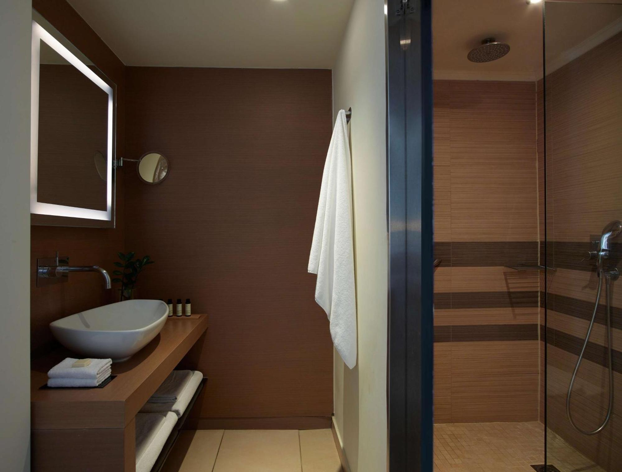 Deluxe Room with Spa Bath and Sea View,1498642621:JPEG