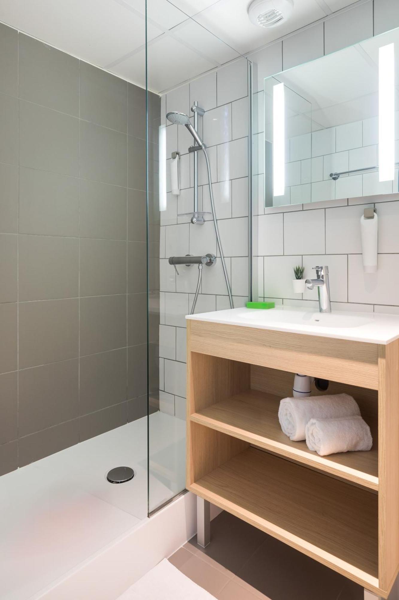 Camera Standard Doppia con Letti Singoli