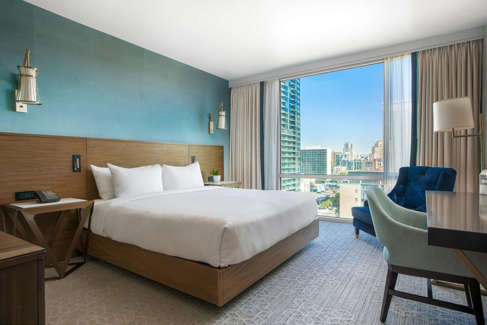 Habitación con vistas a la ciudad - Planta superior - Cama extragrande