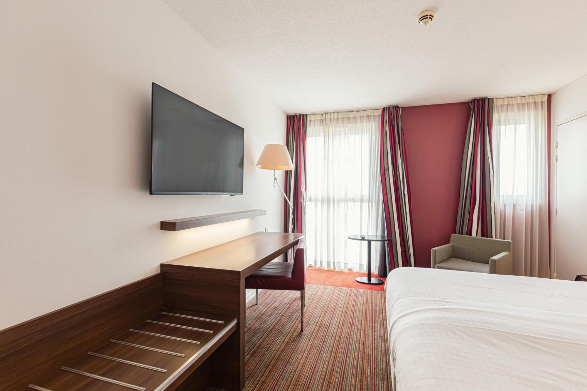 Standard Double Room - Disability Access,1539704647:JPEG