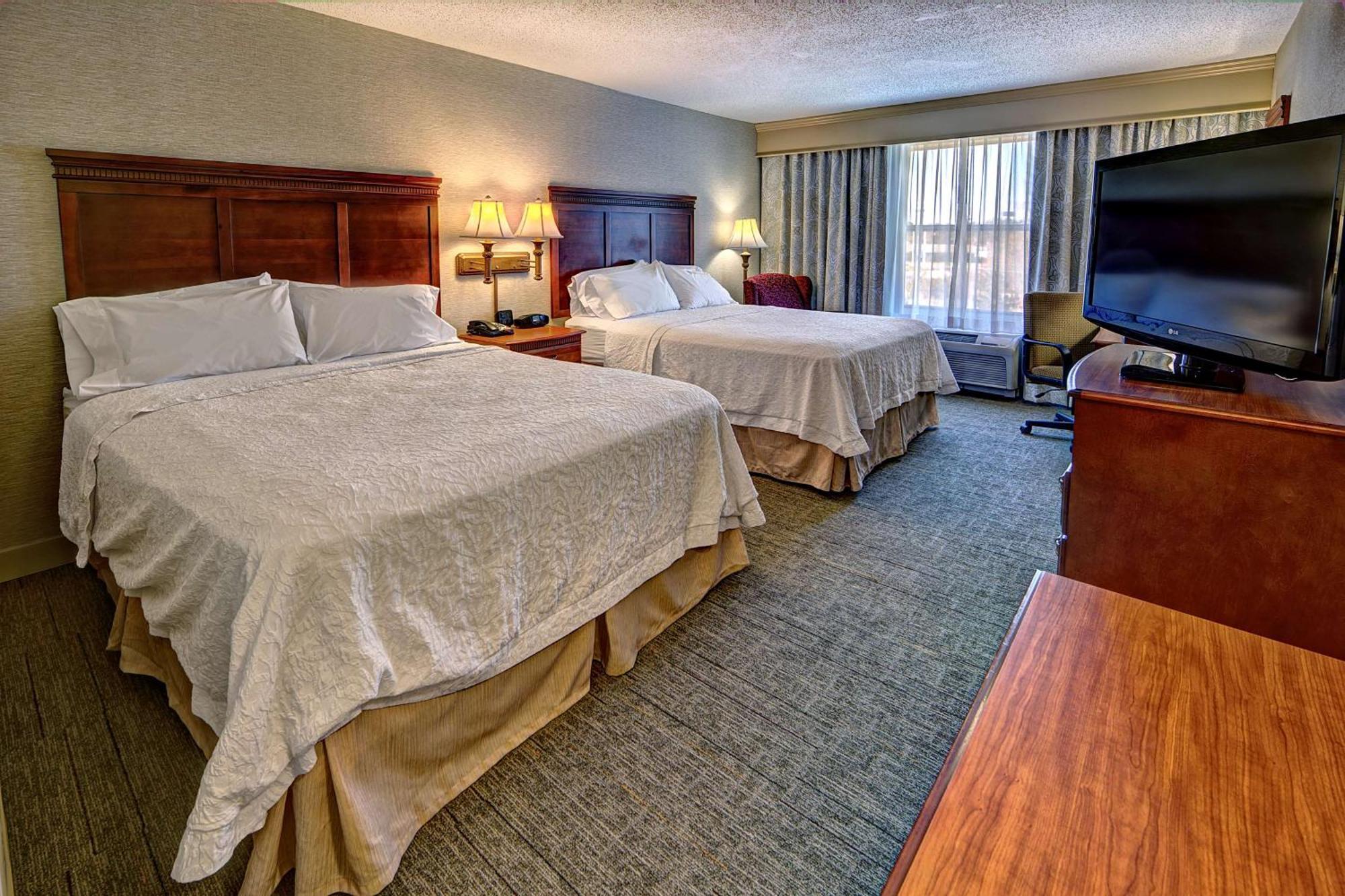 Room with Two Queen Beds - Non-Smoking