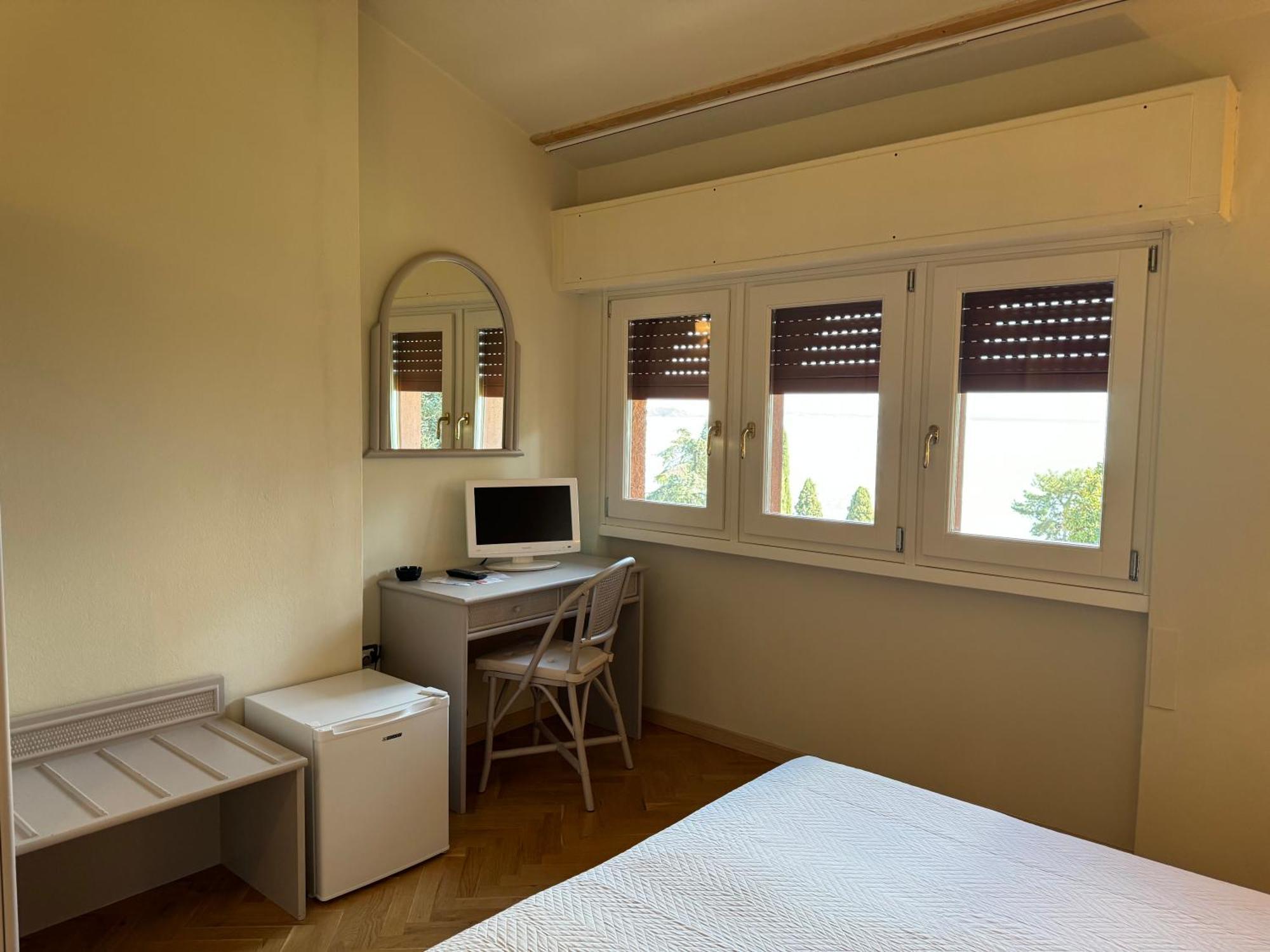 Single Room,1576697894:JPEG