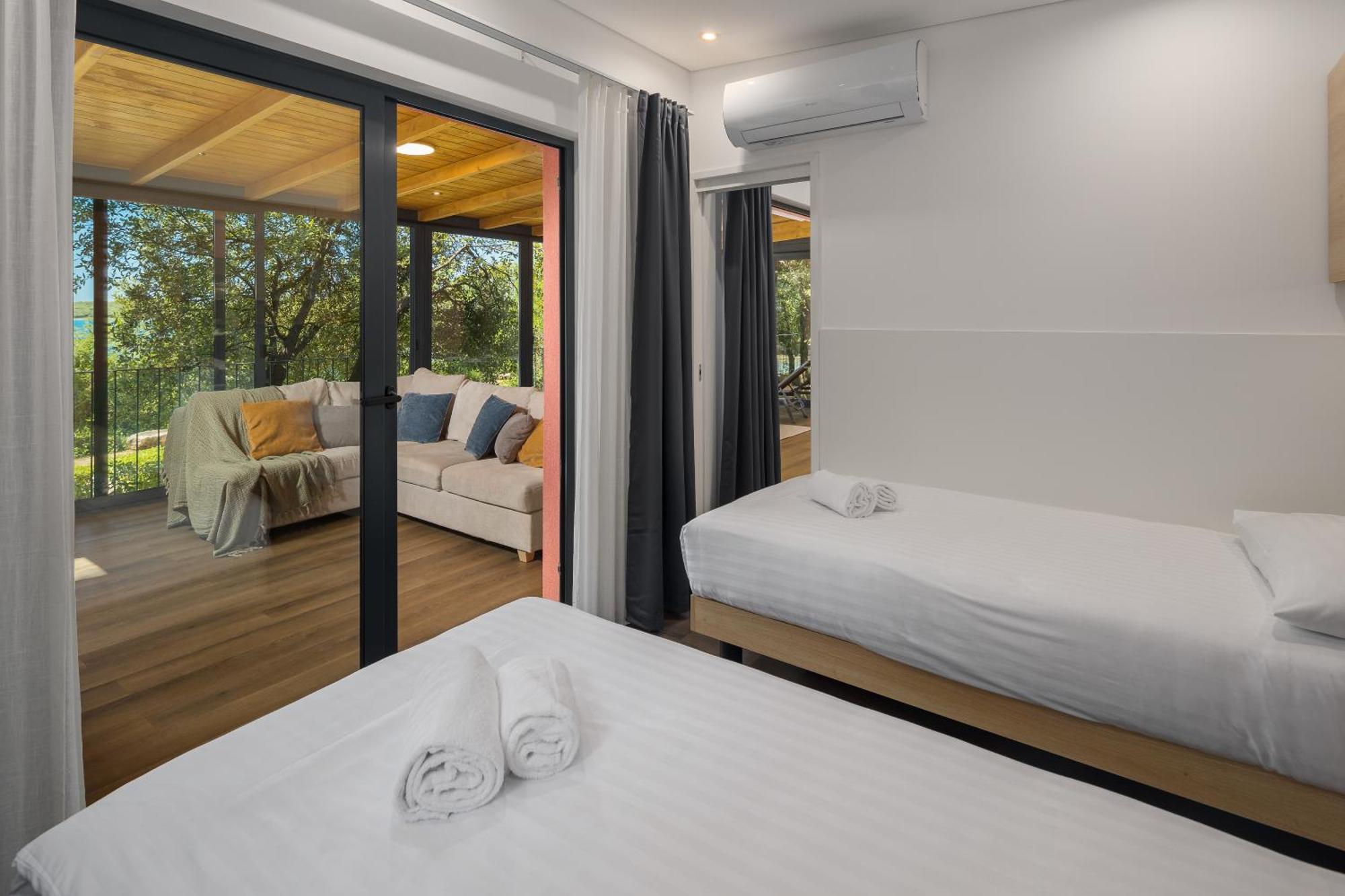 Casa Mobile Prestige con Vasca Idromassaggio - Vista Mare