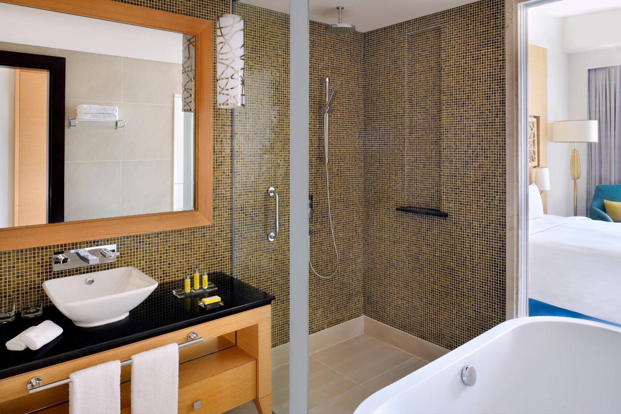 Executive King Room – Lounge Access