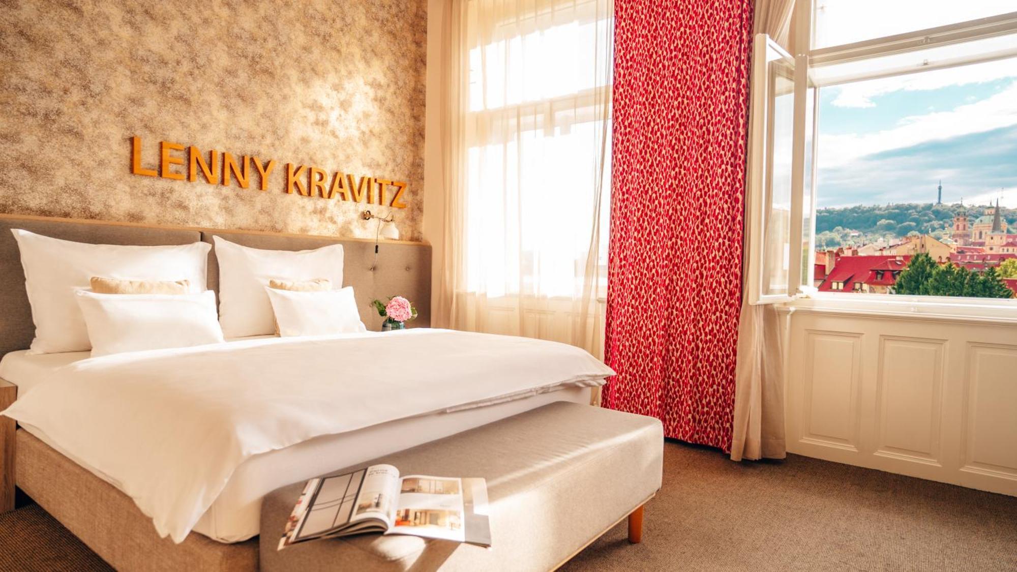 Deluxe Doppel- oder Zweibettzimmer mit Blick auf die Prager Burg