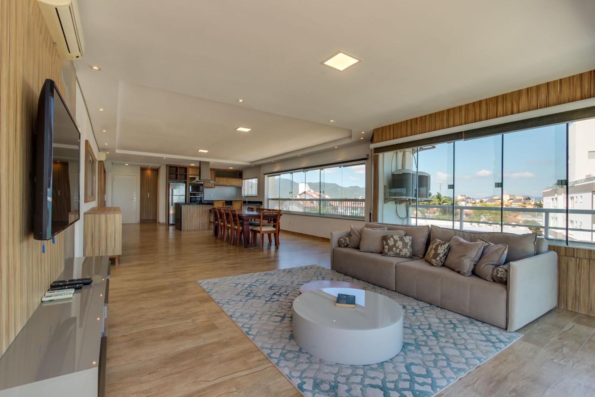 Apartamento de 3 Quartos com Vista do Mar