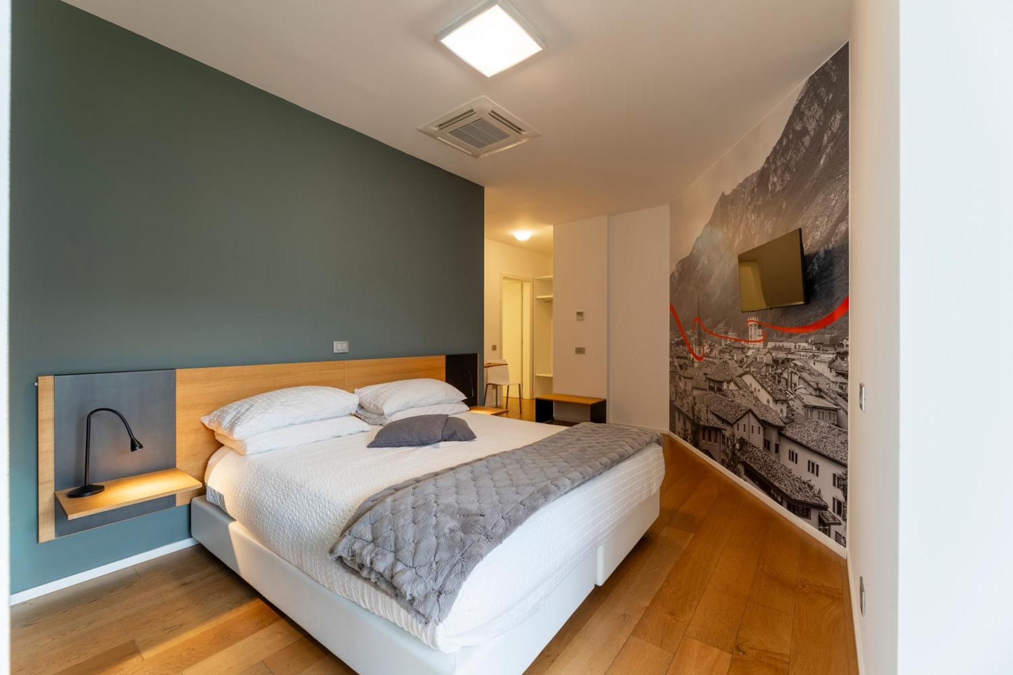 Quarto Deluxe com Cama de Casal ou 2 de Solteiro e Acesso ao Jardim