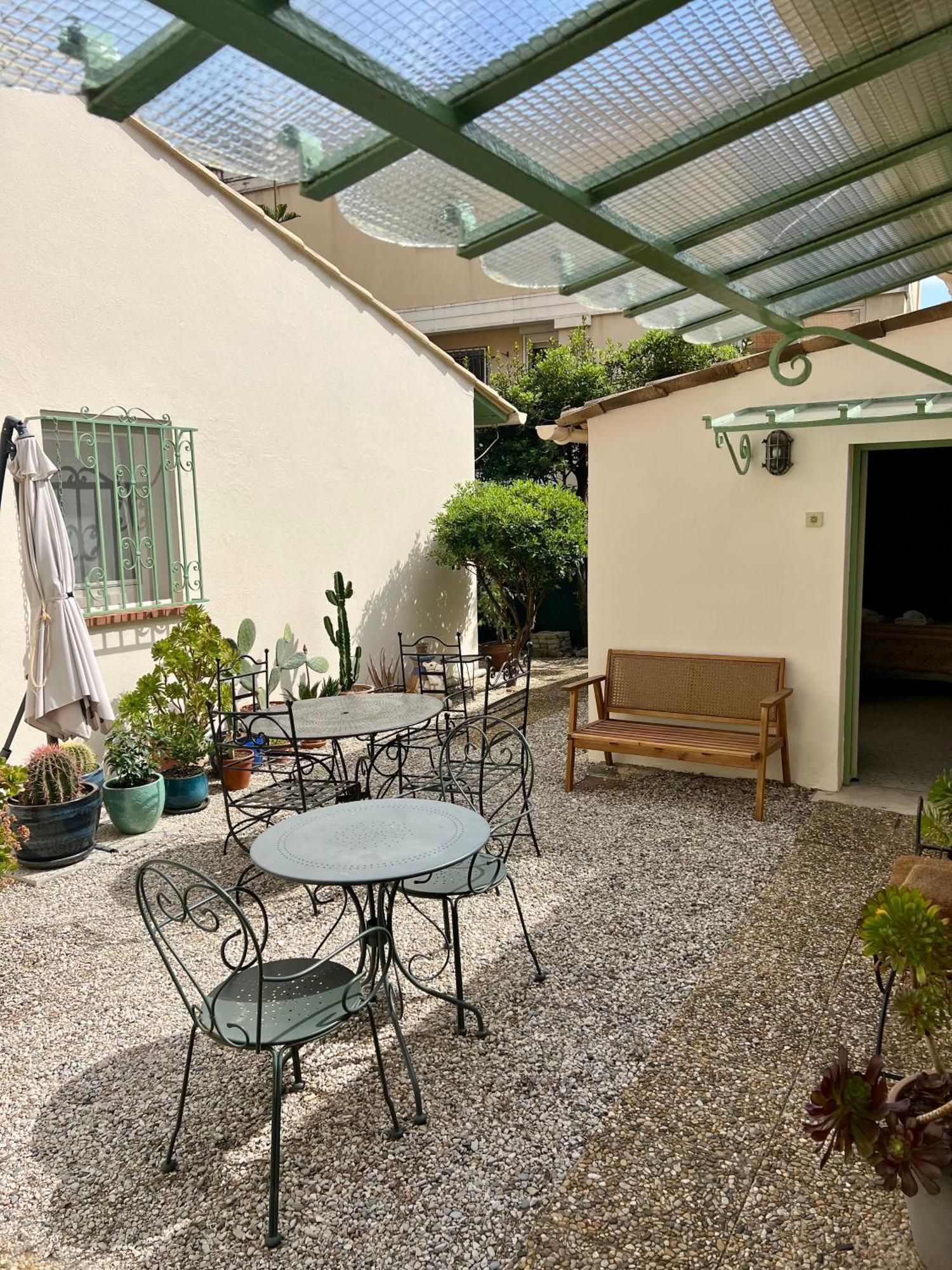 Tweepersoonskamer met Terras
