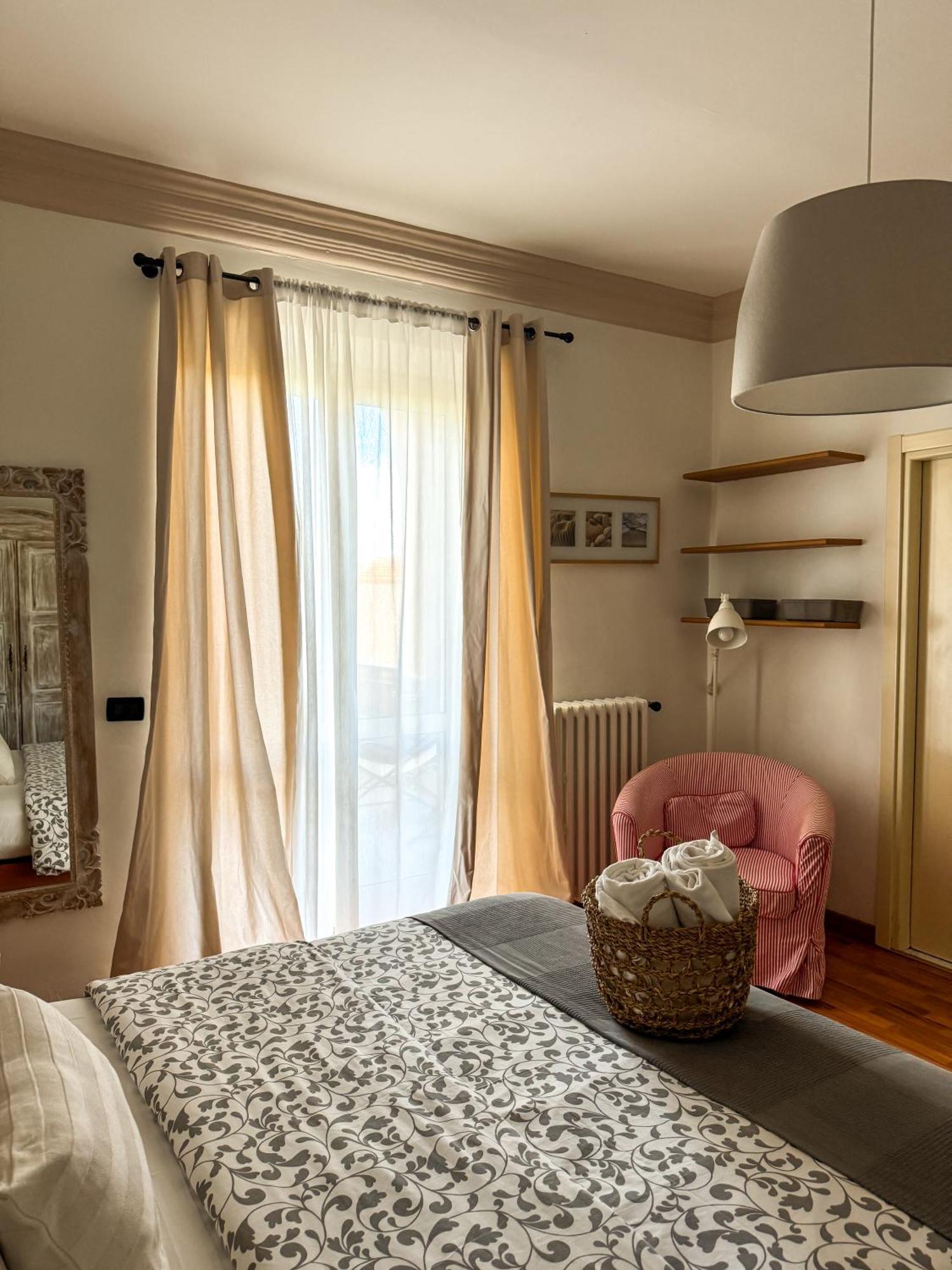 Double Room,1660317946:JPEG