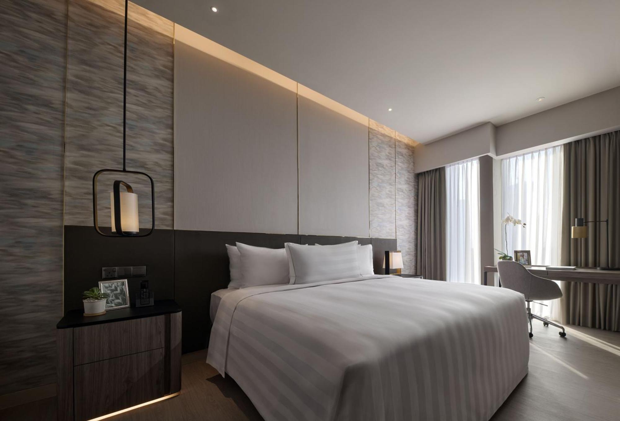One Bedroom Deluxe Suite