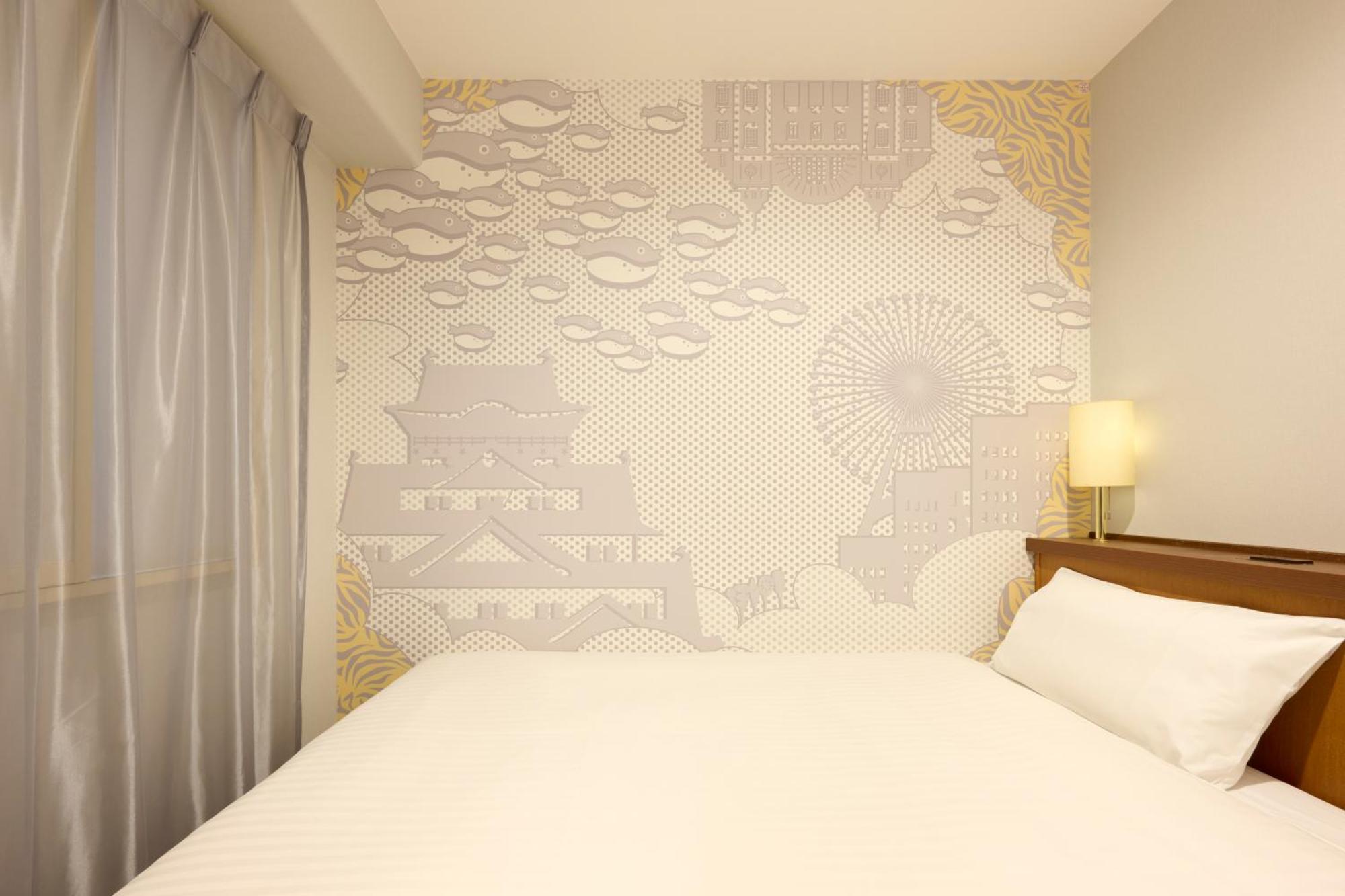 Semi-Double Room - Non-Smoking