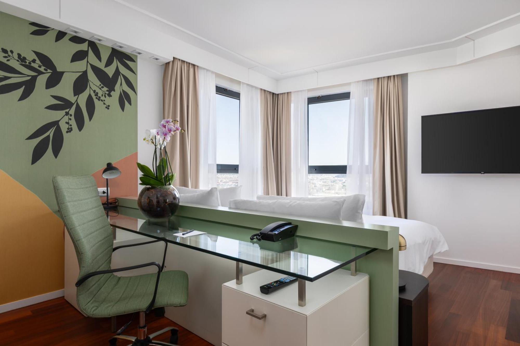 Quarto King Deluxe com Vista para a Cidade