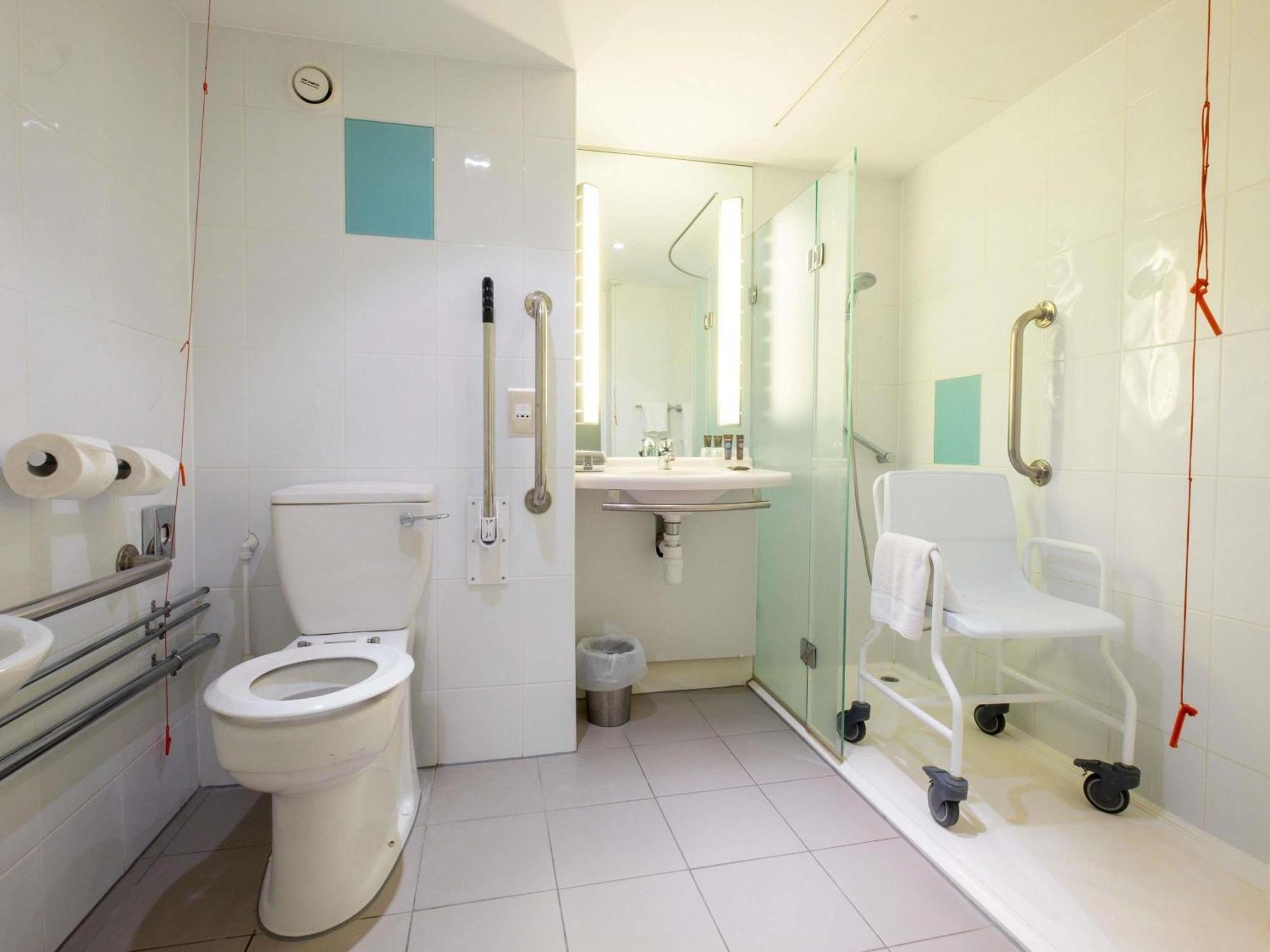 Standard Double Room - Mobility Accessible,1704844239:JPEG