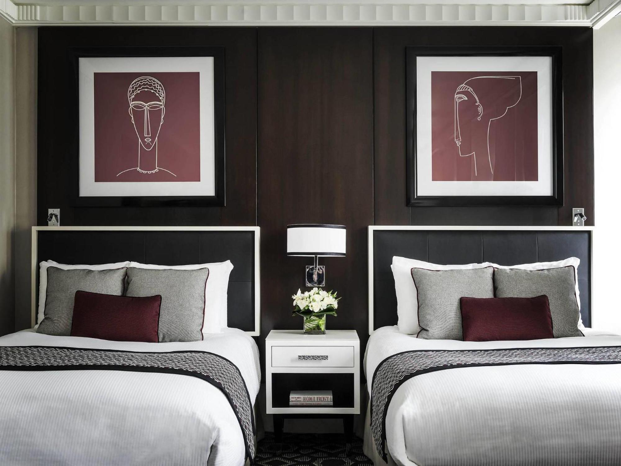 Quarto Superior com 2 Camas de Casal