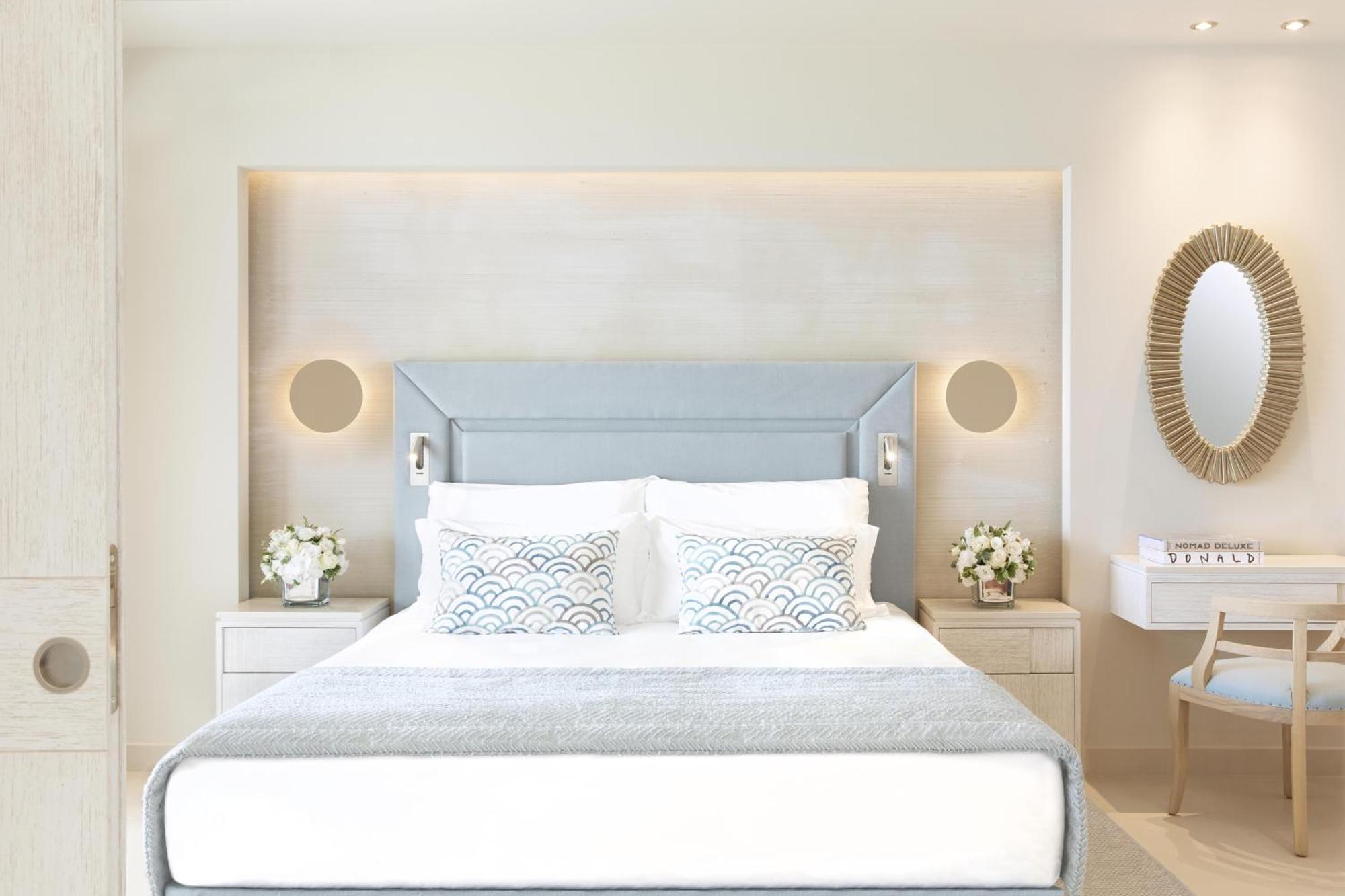 Deluxe One-Bedroom Suite with Private Garden