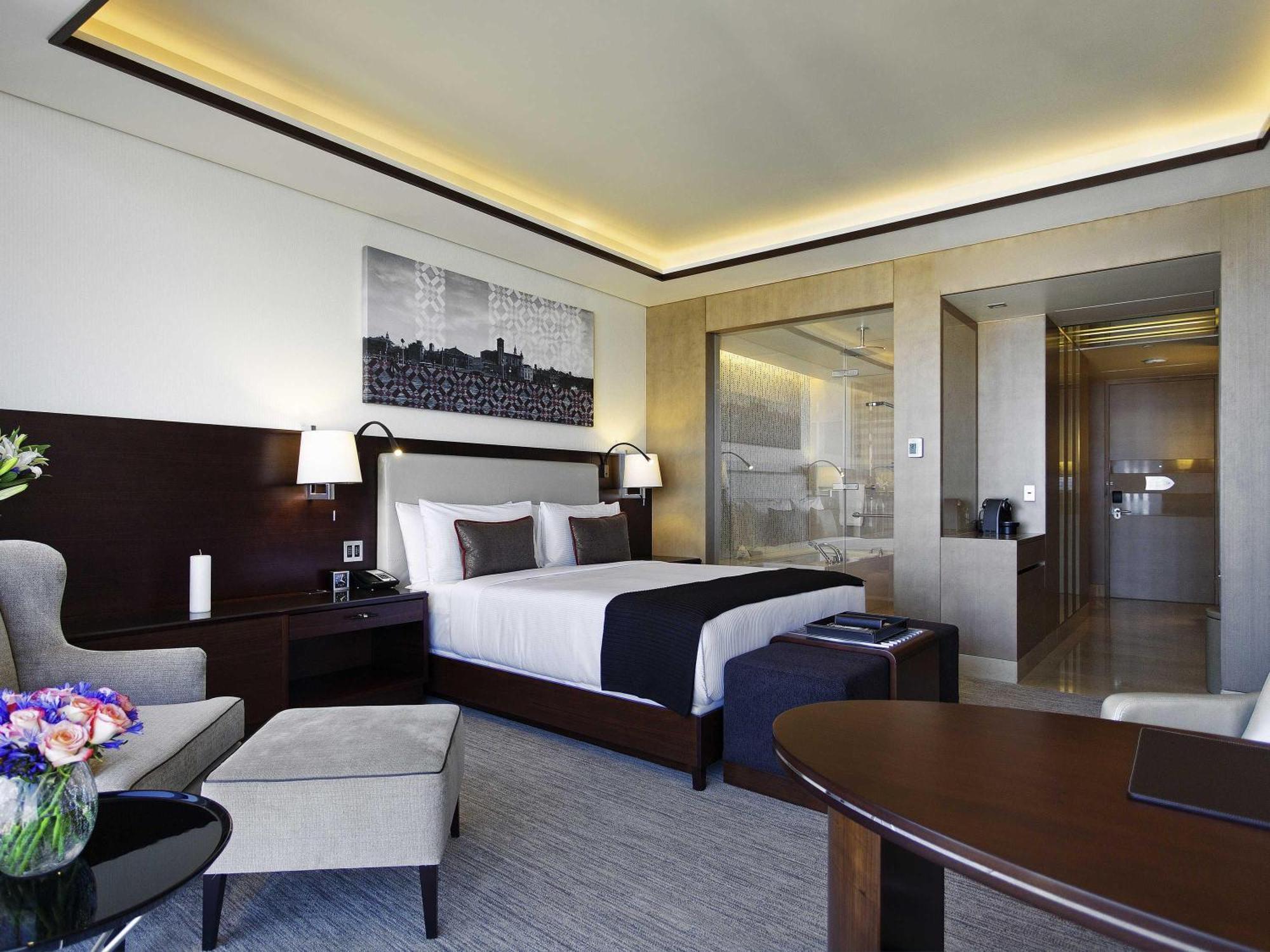 Deluxe Kamer met Kingsize Bed en Uitzicht op Zee