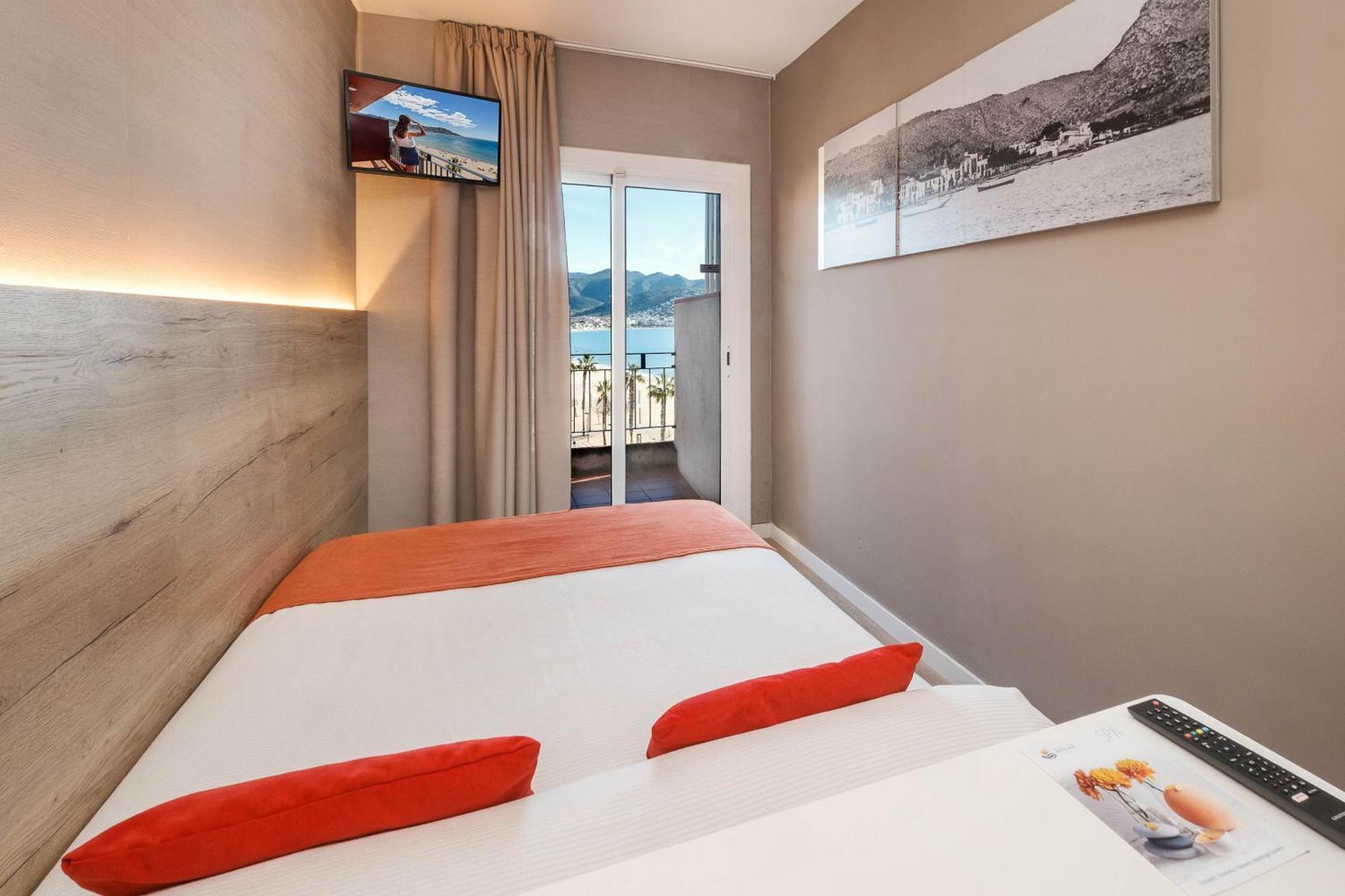 Habitación Individual Económica con vistas laterales al mar y acceso al spa (2 adultos)