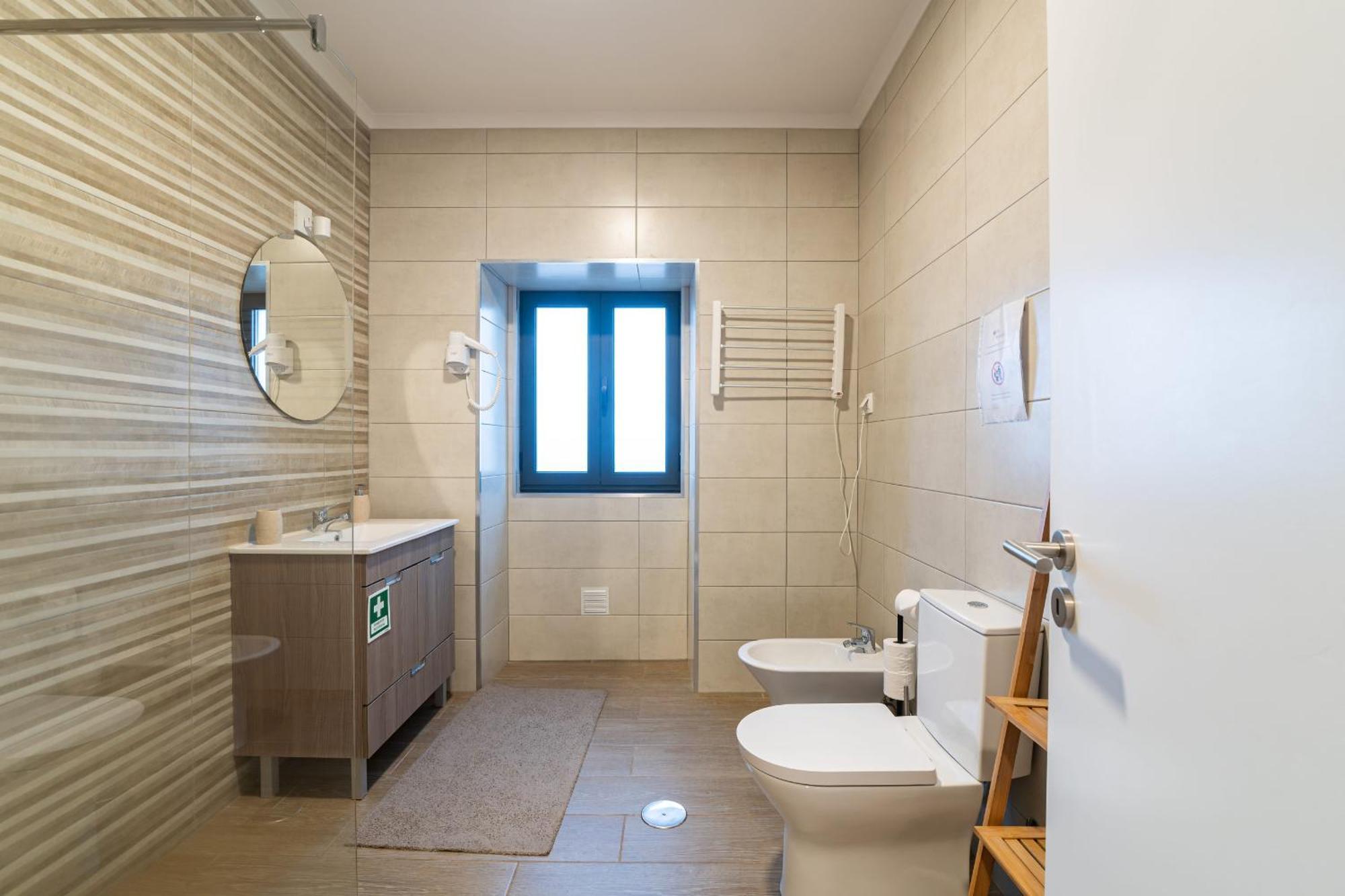 Apartment,1758960029:JPEG