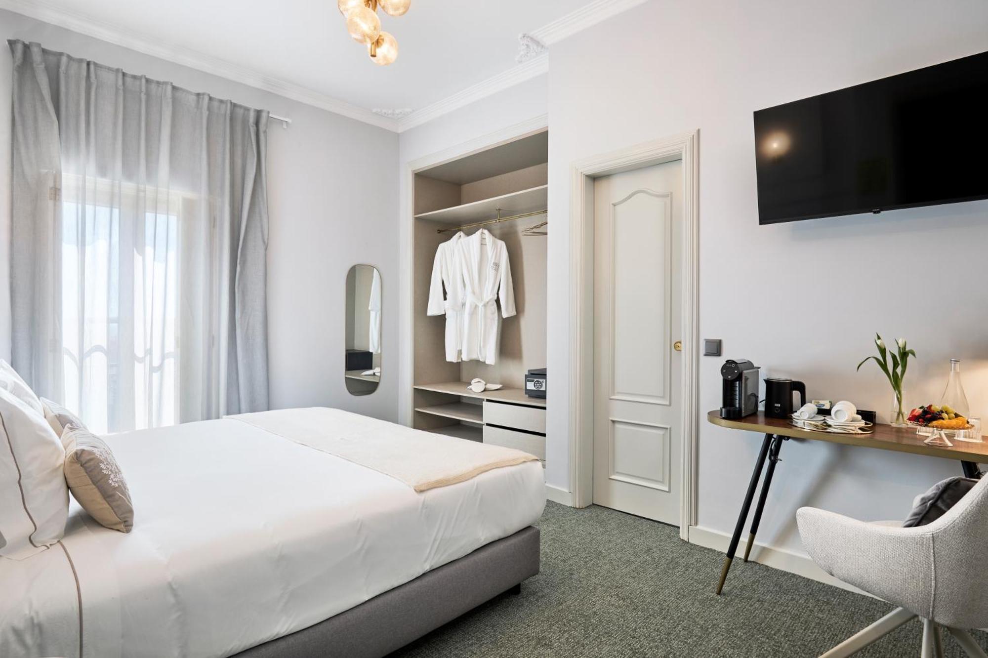 Quarto Duplo