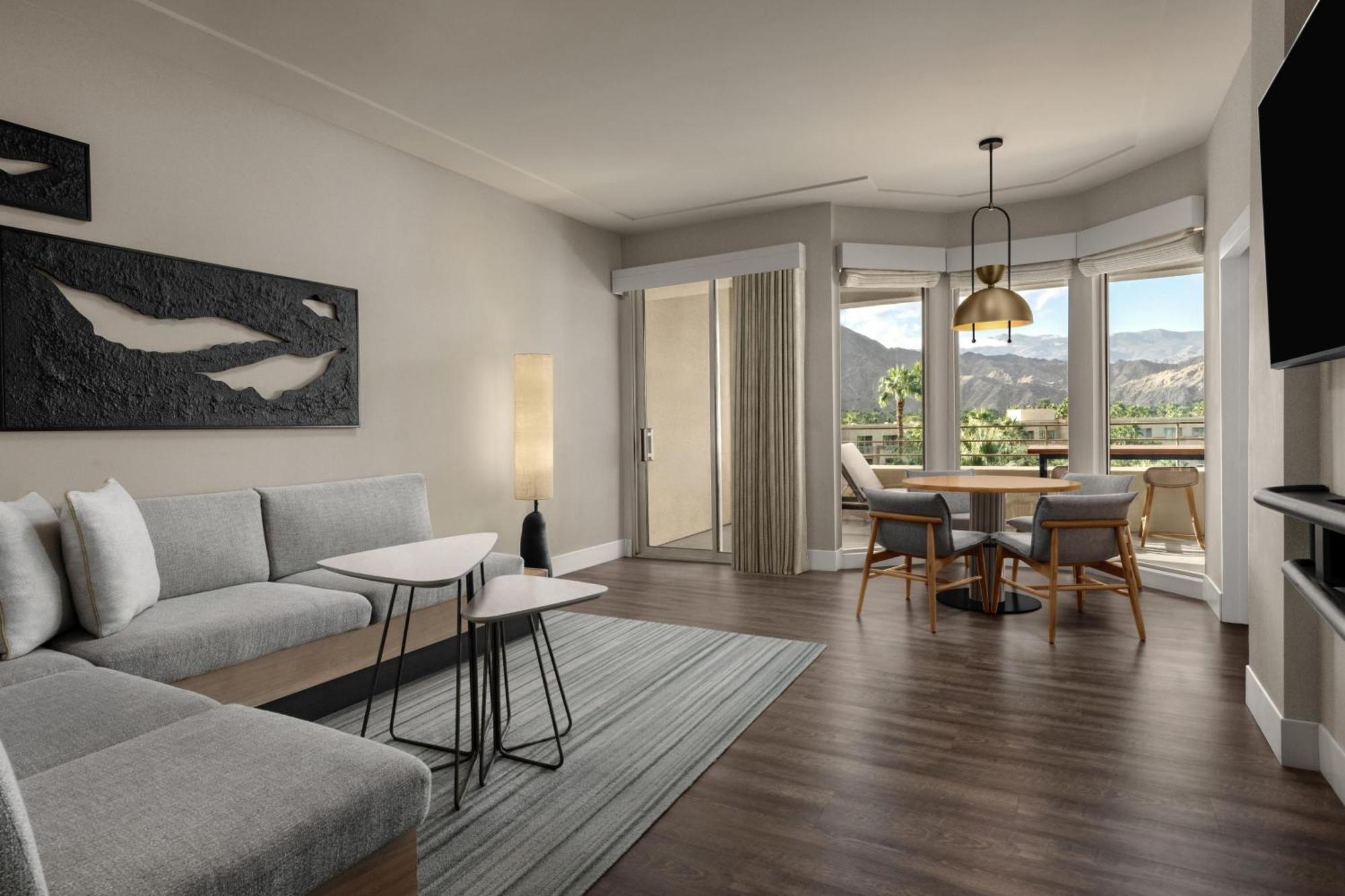 Penthouse Suite