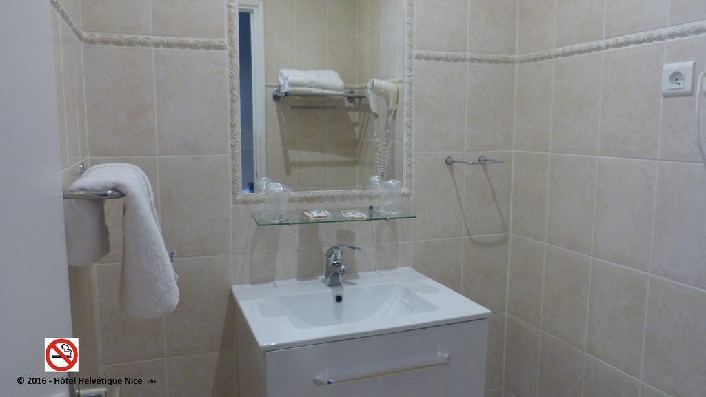 Twin Room,1641011352:JPEG