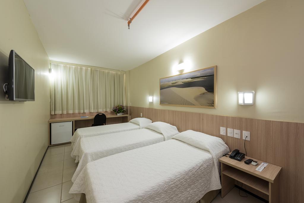 Quarto Triplo Standard