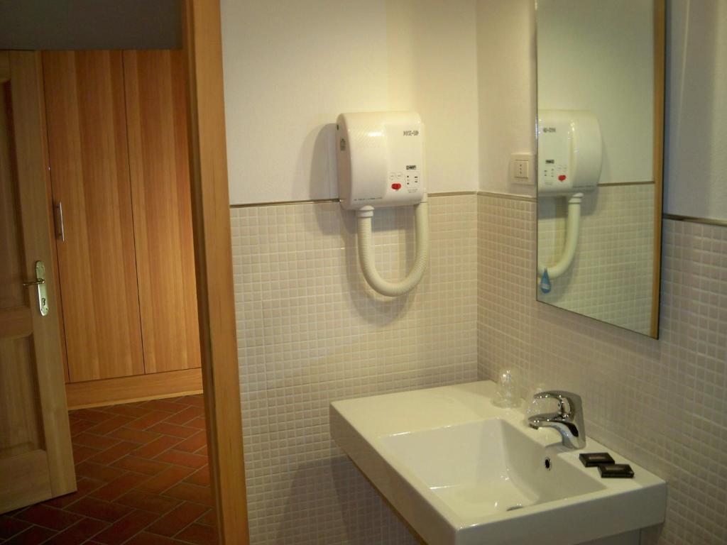 Deluxe Double Room,173771067:JPEG