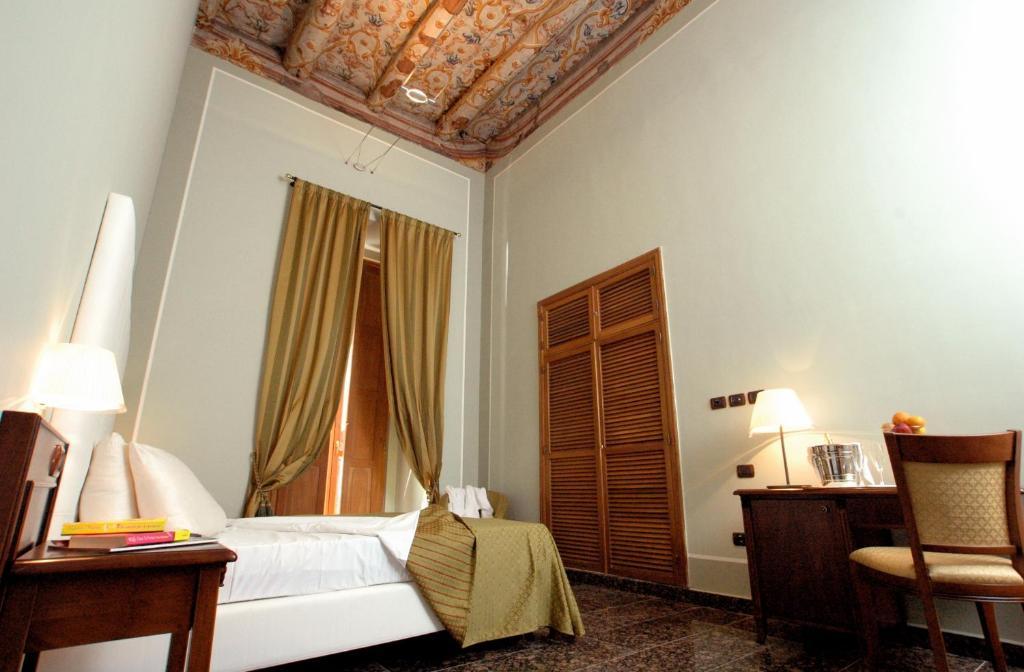 Suite con bañera de hidromasaje - Cama extragrande