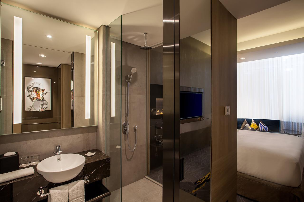 Deluxe Double Room, Higher Floor, Free Minibar