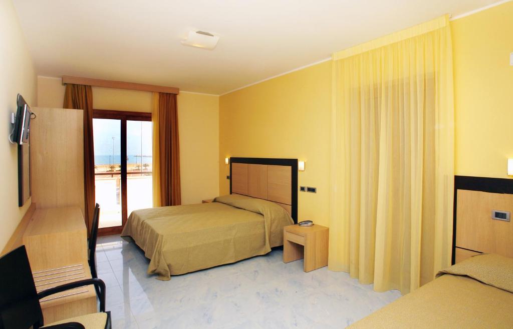 Triple Room - Disability Access,1122014976:JPEG