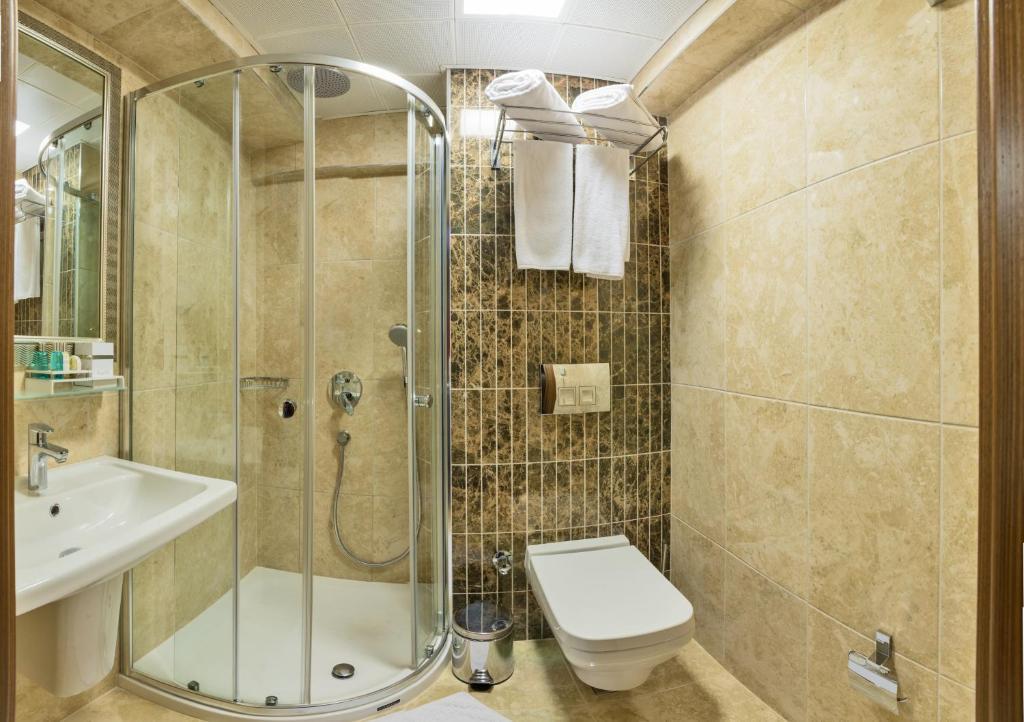 Standard Double or Twin Room