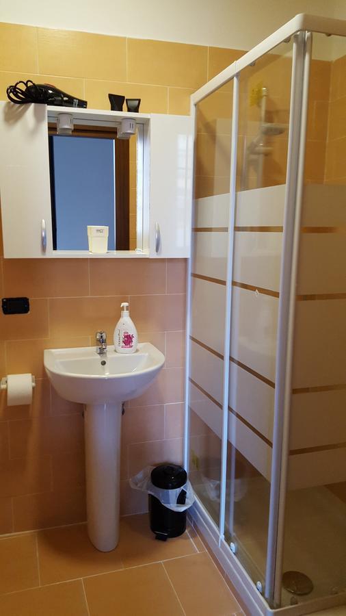 Camera Quadrupla con Bagno Privato