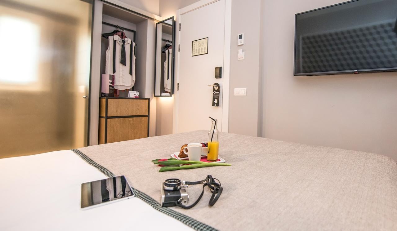 Standard Double Room,664453398:JPEG