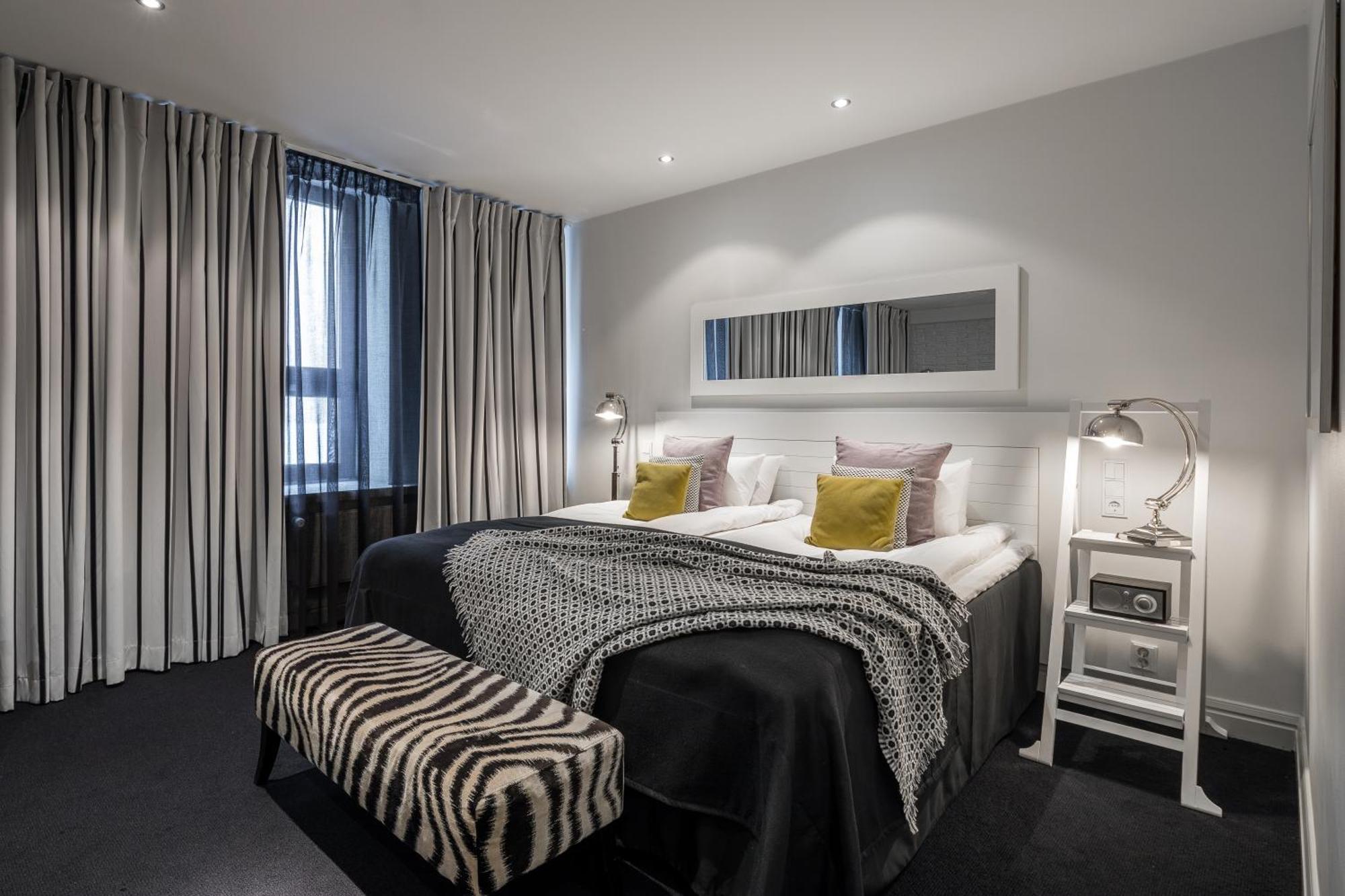 Lux Double or Twin Room,630902685:JPEG